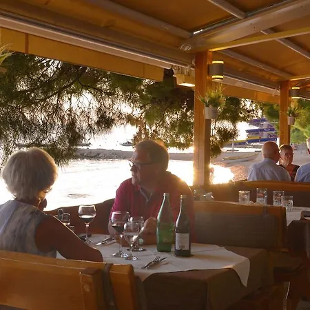 Apartments Beach Apartment *