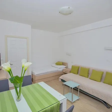 Apartments Beach 公寓 马卡尔斯卡