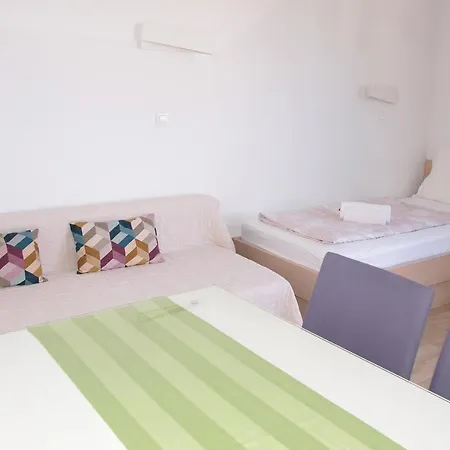 Apartments Beach * 马卡尔斯卡