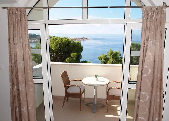 Apartments Beach * Makarska